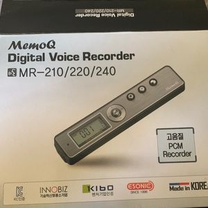 Voice recorder